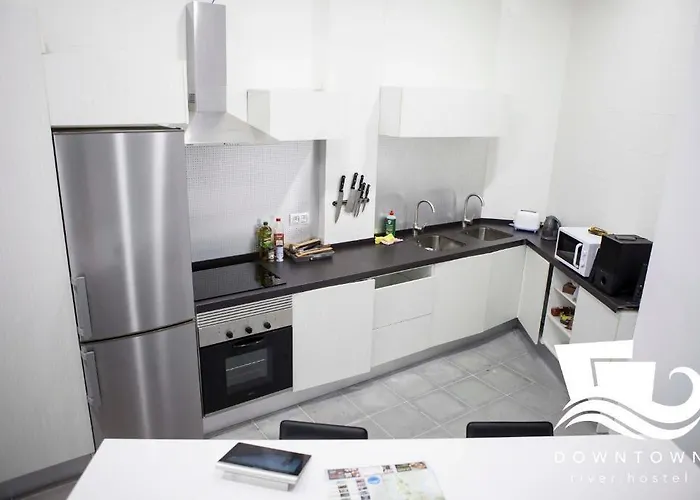 شباب داون تاون ريفر سان سيباستيان