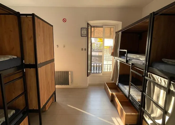 شباب داون تاون ريفر