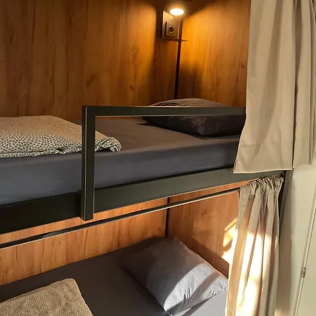 Hostal Downtown River *