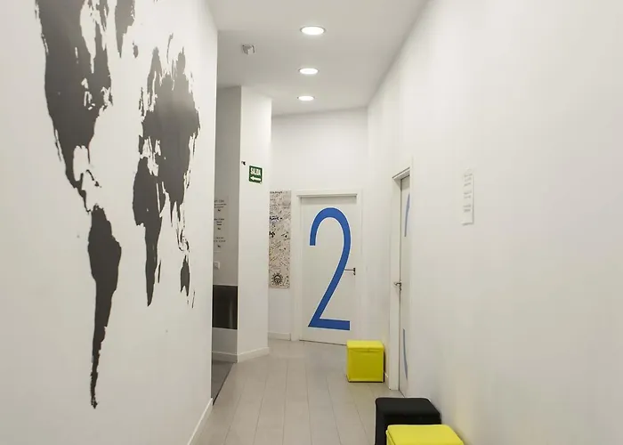 Downtown River Hostel *